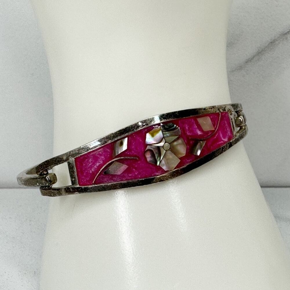Taxco Mexico Vintage Pink Abalone Shell Flower Hinged Bangle Bracelet ✨